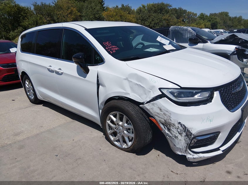 2026 Chrysler Pacifica VIN 2C4RC1BG9TR273382 — IAAI salvage auction photo
