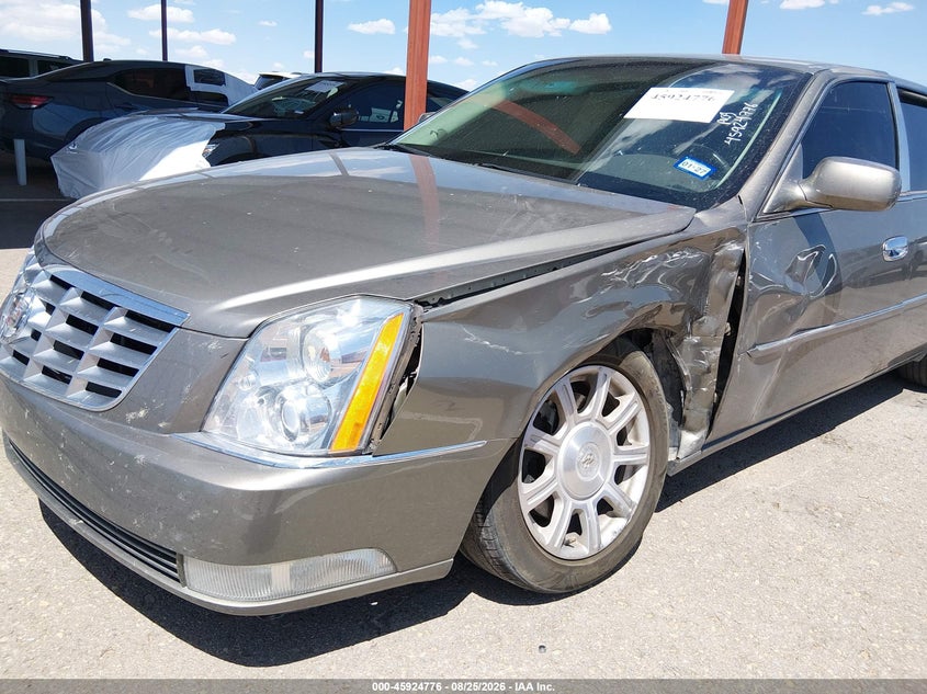 2011 Cadillac Dts VIN 1G6KA5E68BU139954 IAAI salvage auction — LEFT SIDE, Original (Texas), sold $400 on 2026-10-12 (photo 6)