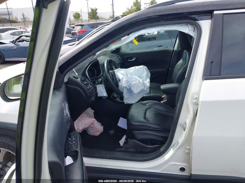 2018 Jeep Compass VIN 3C4NJDCB9JT147638 IAAI salvage auction — LEFT FRONT, Salvage Certificate (California), sold $3,050 on 2026-08-31 (photo 5)