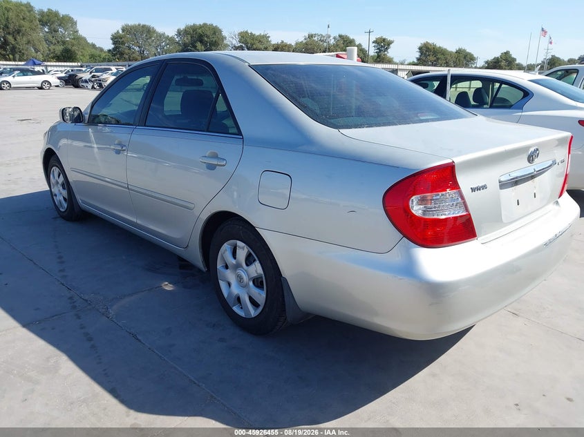 2002 Toyota Camry VIN 4T1BE32K62U511956 IAAI salvage auction — NORMAL WEAR, Original (Texas), sold $775 on 2026-08-28 (photo 3)