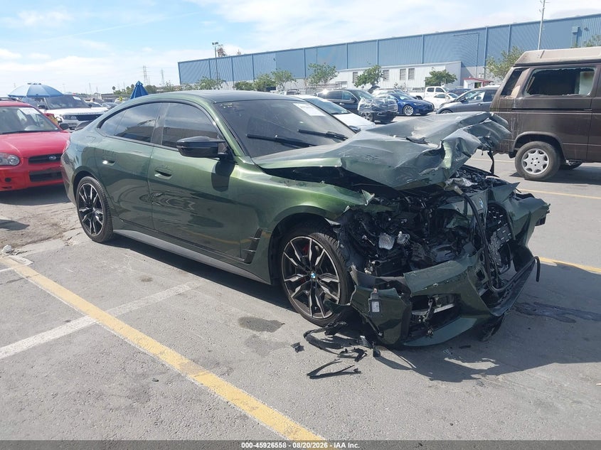 2023 BMW 4er VIN WBA13AW01PFN57092 — IAAI salvage auction photo