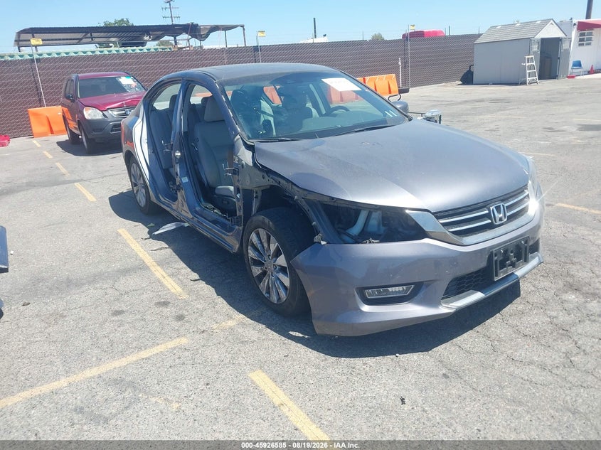 2013 Honda Accord VIN 1HGCR3F82DA016140 IAAI salvage auction — SIDE, Salvage (California), sold $1,200 on 2026-08-24 (photo 1)