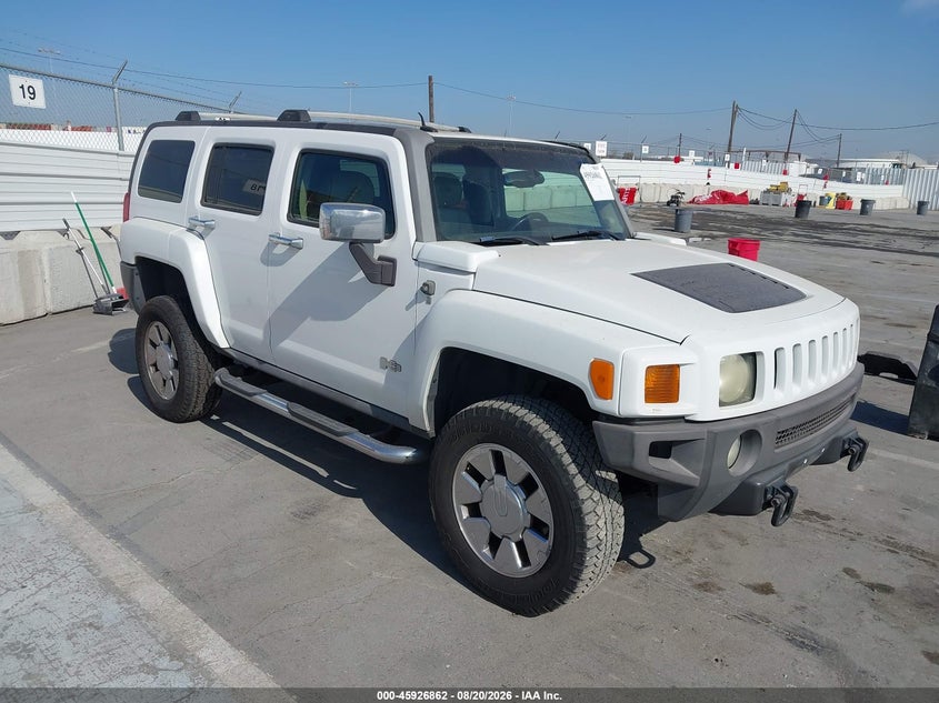 2007 Hummer H3 VIN 5GTDN13E578159729 IAAI salvage auction — REAR END, Salvage (California), sold $2,500 on 2026-09-16 (photo 1)