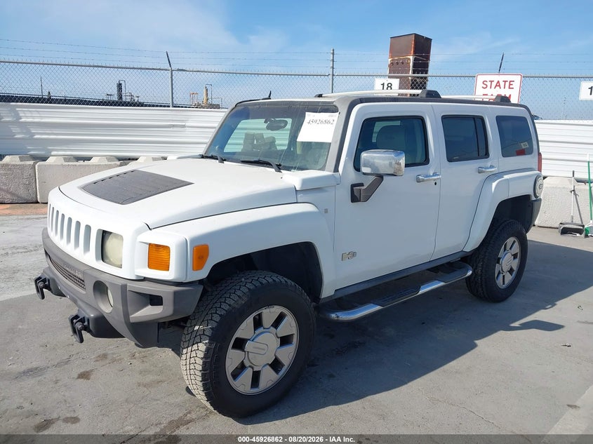 2007 Hummer H3 VIN 5GTDN13E578159729 IAAI salvage auction — REAR END, Salvage (California), sold $2,500 on 2026-09-16 (photo 2)