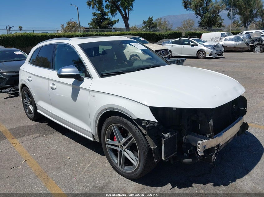 2018 Audi Sq5 VIN WA1C4AFY3J2214775 — IAAI salvage auction photo