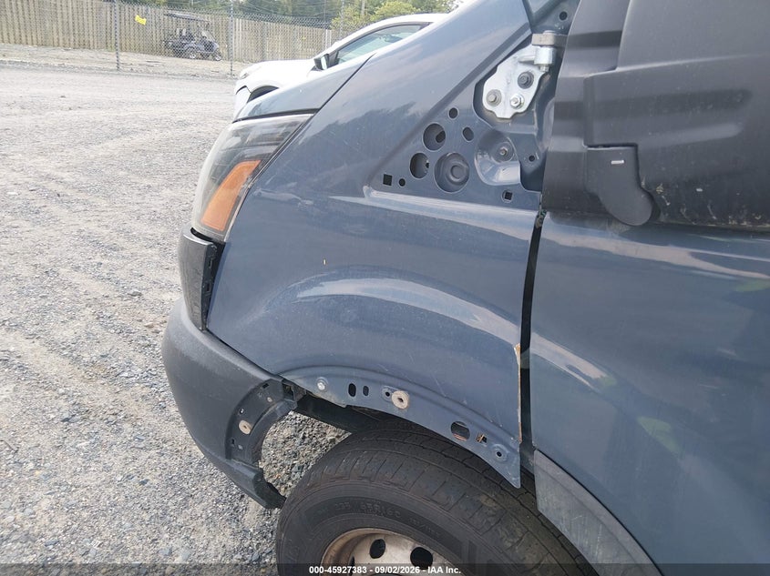 2019 Ford Transit-250 VIN 1FTYR3XM9KKA97337 IAAI salvage auction — LEFT & RIGHT, Clear (North Carolina), sold $7,875 on 2026-09-08 (photo 6)