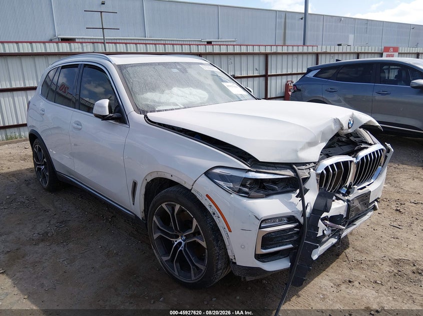 2021 BMW X5 VIN 5UXCR4C00M9H21444 — IAAI salvage auction photo
