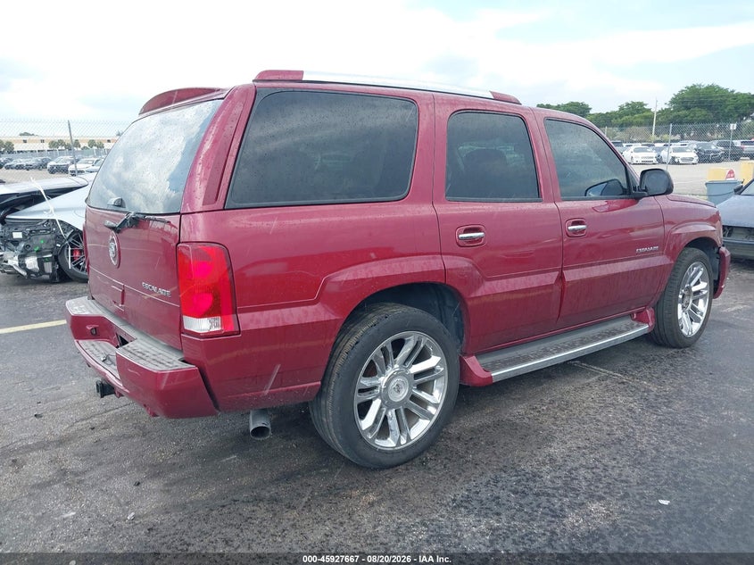 2005 Cadillac Escalade VIN 1GYEC63T45R149093 IAAI salvage auction — LEFT FRONT, Rebuildable (Florida), sold $1,200 on 2026-09-11 (photo 4)