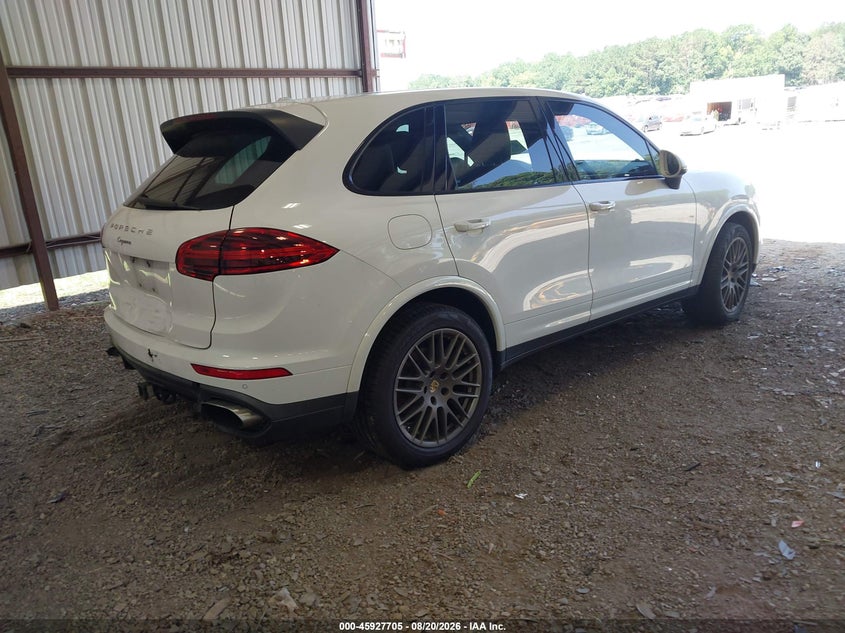 2017 Porsche Cayenne VIN WP1AA2A22HKA87833 IAAI salvage auction — REAR END, Wait Title, sold $7,500 on 2026-09-27 (photo 4)