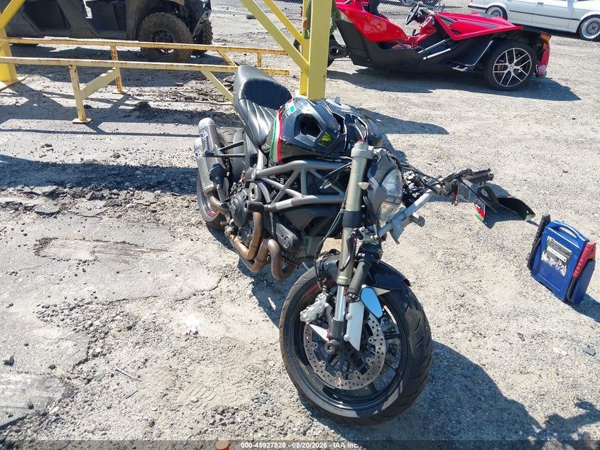2013 Ducati Monster VIN ZDM1RARR3DB068115 IAAI salvage auction — FRONT END, Wait Title, sold $800 on 2026-09-08 (photo 1)