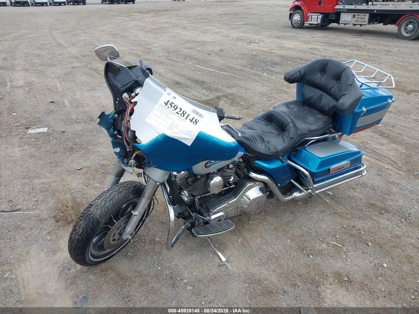 1995 Harley-davidson Electra glide VIN 1HD1DJL1XSY501306 IAAI salvage auction — FRONT END, Clear (Michigan), sold $750 on 2026-09-15 (photo 2)