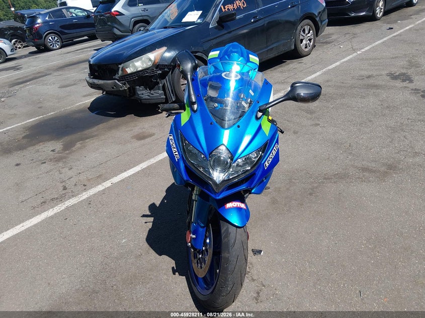 2008 Suzuki Gsx-r600 VIN JS1GN7EA482100798 IAAI salvage auction — RIGHT SIDE, Salvage (New Jersey), sold $1,650 on 2026-09-16 (photo 5)