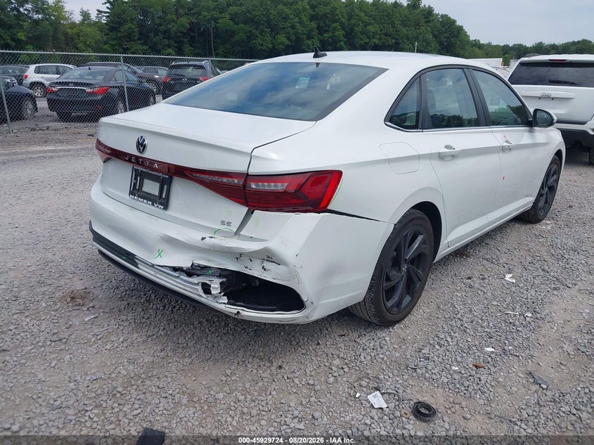 2025 Volkswagen Jetta VIN 3VW7X7BU3SM078823 IAAI salvage auction — REAR END, Salvage Title, sold $10,750 on 2026-09-08 (photo 4)