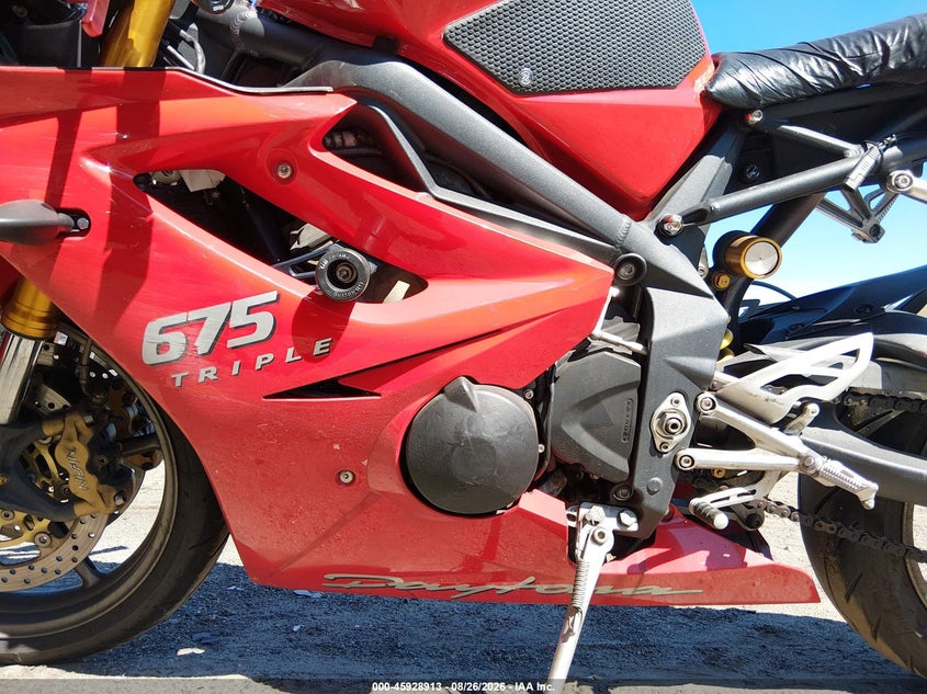 2008 Triumph motorcycle Daytona VIN SMTD00NS48J348211 IAAI salvage auction — REAR END, Salvage (Massachusetts), sold $225 on 2026-09-22 (photo 9)