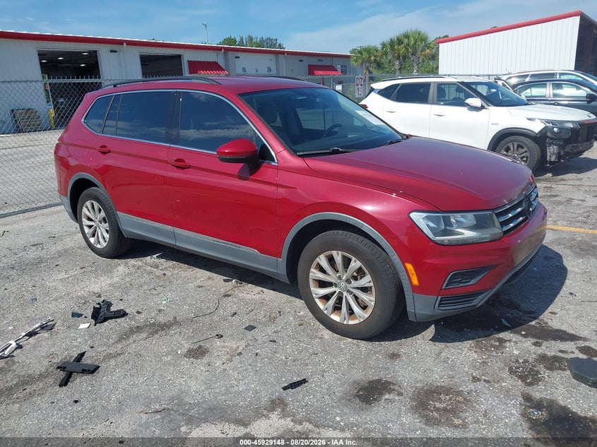 2018 Volkswagen Tiguan VIN 3VV3B7AX3JM183440 IAAI salvage auction — LEFT SIDE, Wait Title, sold $2,800 on 2026-10-01 (photo 1)