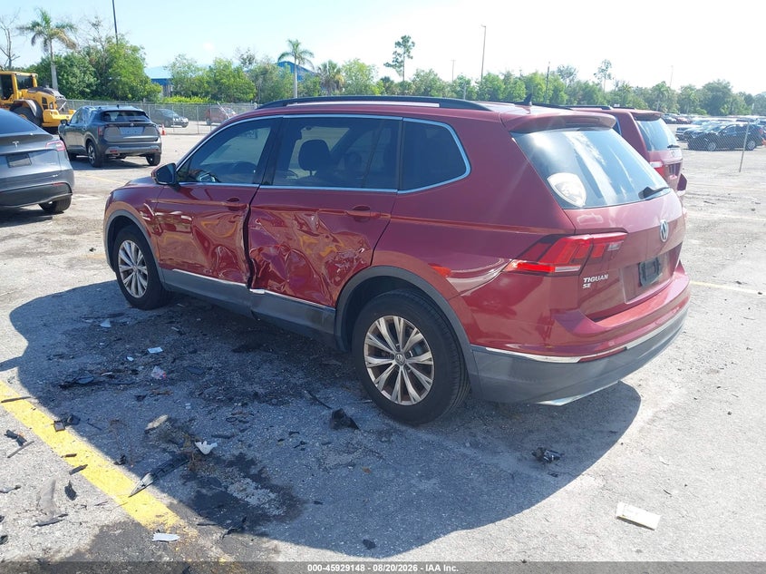 2018 Volkswagen Tiguan VIN 3VV3B7AX3JM183440 IAAI salvage auction — LEFT SIDE, Wait Title, sold $2,800 on 2026-10-01 (photo 3)