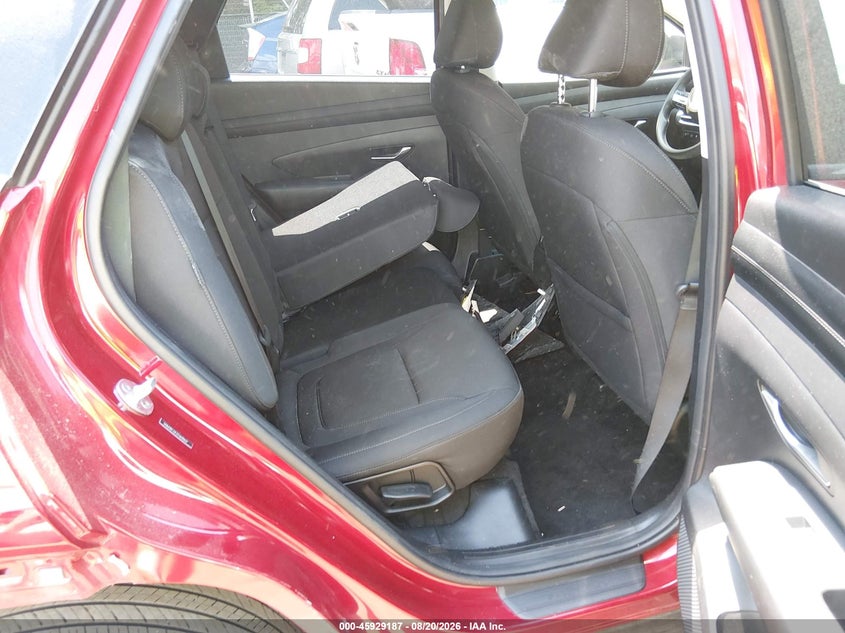 2026 Hyundai Tucson VIN 5NMJBCDE3TH630637 IAAI salvage auction — REAR END, Enterprise Vehicles Clear Only (New Jersey), sold $10,000 on 2026-08-23 (photo 8)