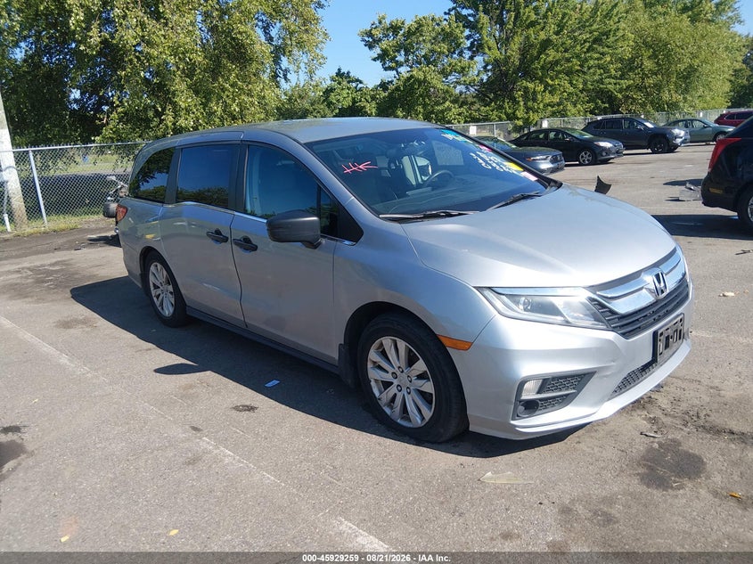 2019 Honda Odyssey VIN 5FNRL6H2XKB082489 — IAAI salvage auction photo