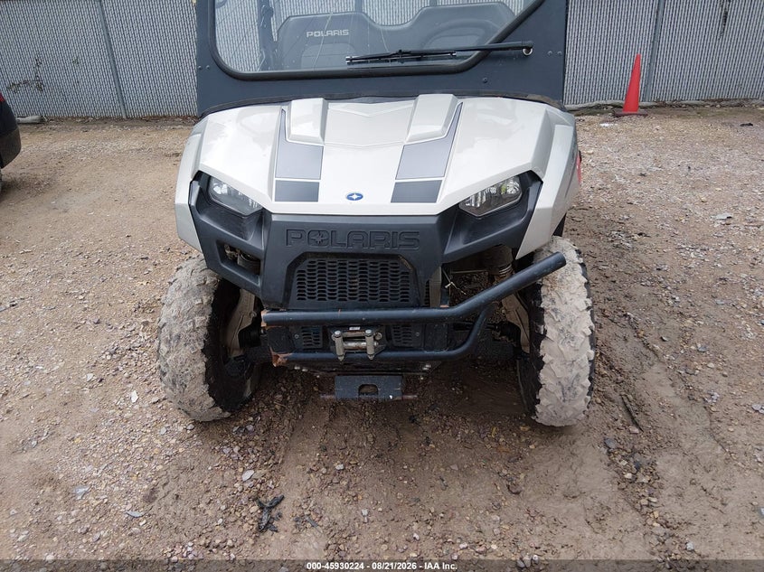 2014 Polaris Ranger VIN 4XARH6EA5EE238173 IAAI salvage auction — ROLLOVER, Wait Title, sold $2,350 on 2026-09-30 (photo 5)