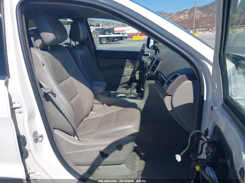 2011 Jeep Grand cherokee VIN 1J4RS4GG1BC661172 IAAI salvage auction — RIGHT FRONT, Salvage (California), sold $1,700 on 2026-08-27 (photo 5)
