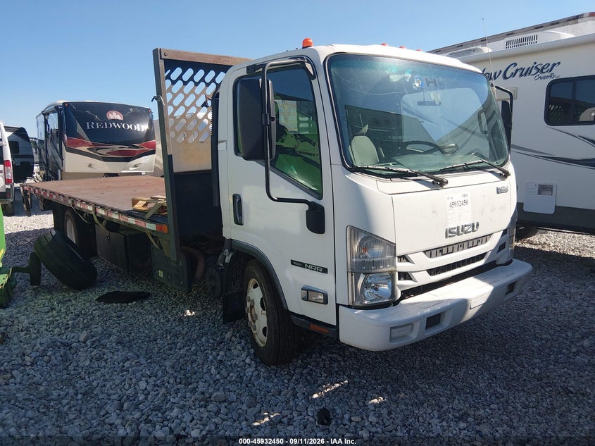 2017 Isuzu VIN JALE5W169H7303258 — IAAI salvage auction photo