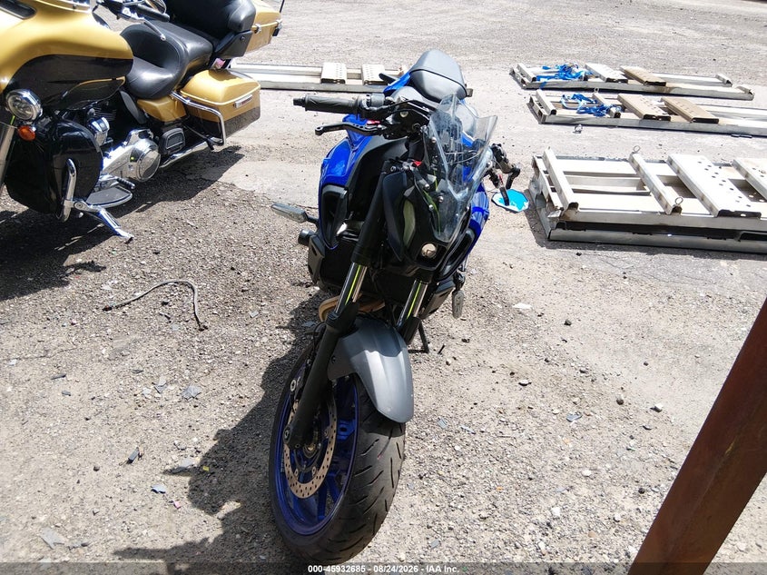 2022 Yamaha Mt VIN JYARM32E1NA004982 IAAI salvage auction — FRONT END, Salvage (Ohio), sold $2,300 on 2026-09-22 (photo 5)