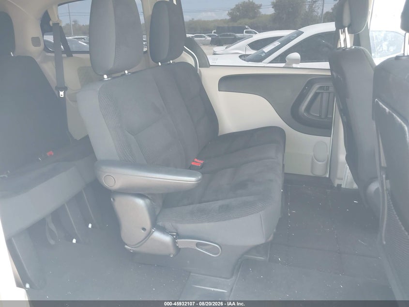 2019 Dodge Caravan VIN 2C4RDGBG4KR766238 IAAI salvage auction — FRONT END, Enterprise Vehicles Clear Only (Texas), sold $9,800 on 2026-08-31 (photo 8)