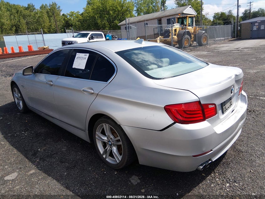 2011 BMW 5 series VIN WBAFR1C55BC737268 IAAI salvage auction — REAR END, Salvage (Pennsylvania), sold $775 on 2026-09-11 (photo 3)