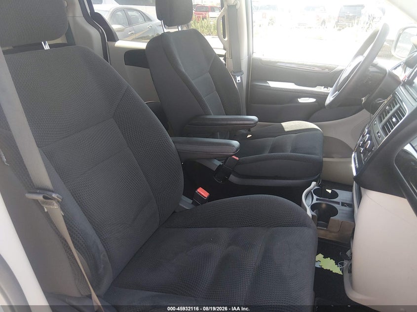 2018 Dodge Grand caravan VIN 2C4RDGBG8JR313089 IAAI salvage auction — NORMAL WEAR, Sf97 (Arizona), sold $10,600 on 2026-09-17 (photo 5)