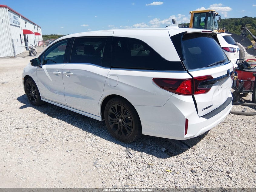 2026 Honda Odyssey VIN 5FNRL6H75TB043967 IAAI salvage auction — REAR END, Enterprise Vehicles Clear Only (Texas), sold $26,250 on 2026-08-26 (photo 3)