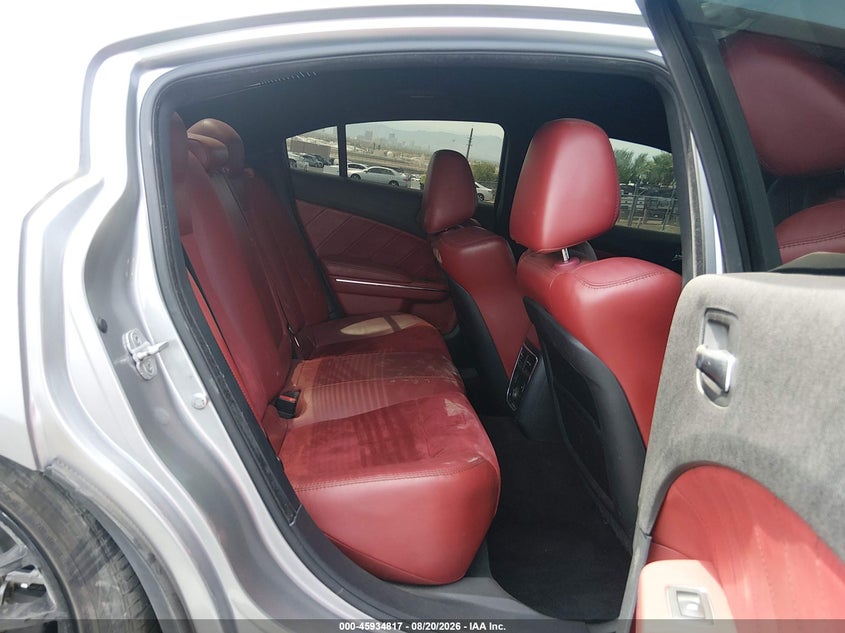 2013 Dodge Charger VIN 2C3CDXCT6DH683747 IAAI salvage auction — LEFT & RIGHT, Salvage Title, sold $1,400 on 2026-10-10 (photo 8)