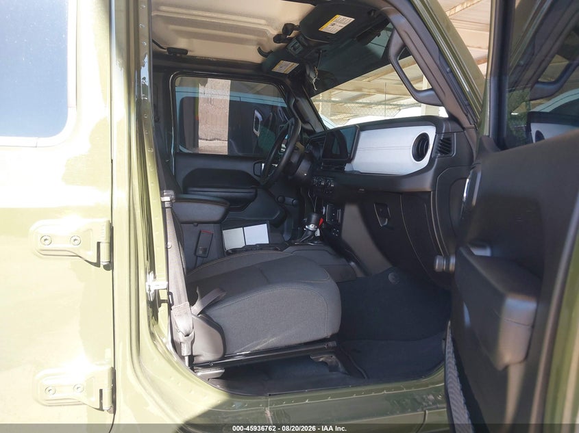 2024 Jeep Gladiator VIN 1C6HJTAG0RL106691 IAAI salvage auction — NORMAL WEAR, Salvage Title, sold $22,000 on 2026-09-13 (photo 5)