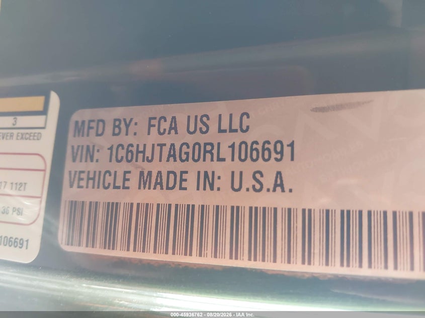 2024 Jeep Gladiator VIN 1C6HJTAG0RL106691 IAAI salvage auction — NORMAL WEAR, Salvage Title, sold $22,000 on 2026-09-13 (photo 9)
