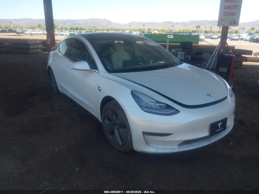 2019 Tesla Model 3 VIN 5YJ3E1EB0KF213601 — IAAI salvage auction photo
