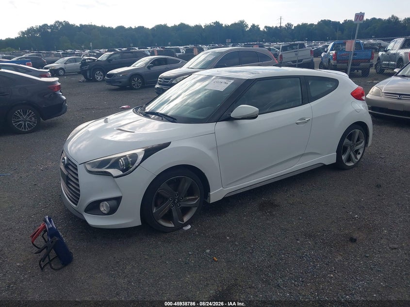 2015 Hyundai Veloster VIN KMHTC6AE3FU217170 IAAI salvage auction — RIGHT SIDE, Salvage - Greater Than 75% (Maryland), sold $925 on 2026-09-14 (photo 2)