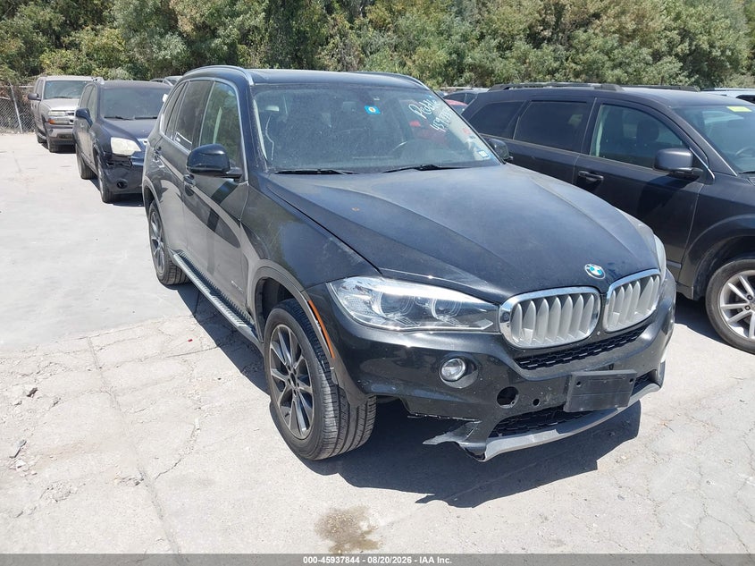 2015 BMW X5 VIN 5UXKR0C50F0P18208 IAAI salvage auction — NORMAL WEAR, Wait Title, sold $4,725 on 2026-09-13 (photo 1)