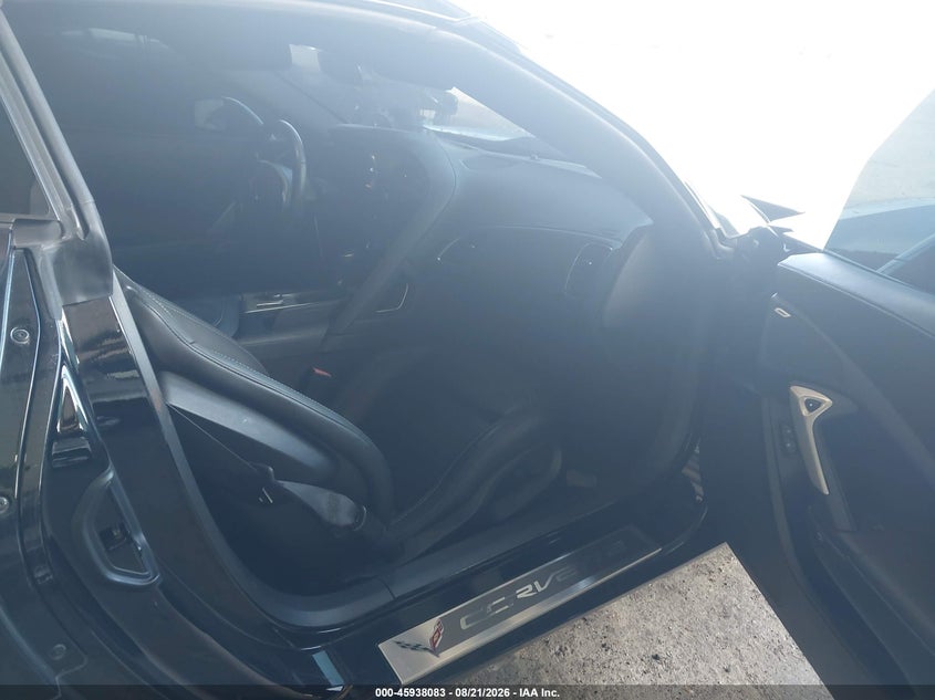 2016 Chevrolet Corvette VIN 1G1YB2D77G5113479 IAAI salvage auction — LEFT FRONT, Salvage Title, sold $13,725 on 2026-10-08 (photo 5)