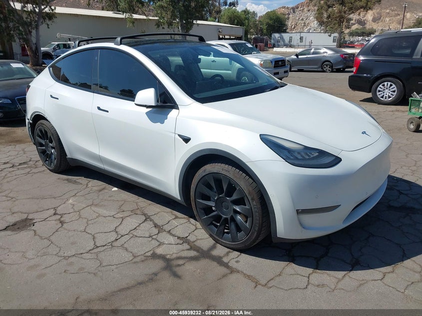 2021 Tesla Model y VIN 5YJYGDEE2MF112154 — IAAI salvage auction photo