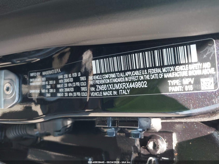 2024 Maserati Levante VIN ZN661XUMXRX449802 IAAI salvage auction — FRONT END, Salvage Title, sold $5,400 on 2026-09-08 (photo 9)