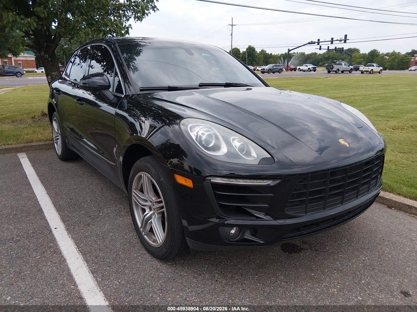 2016 Porsche Macan VIN WP1AB2A55GLB56322 — IAAI salvage auction photo