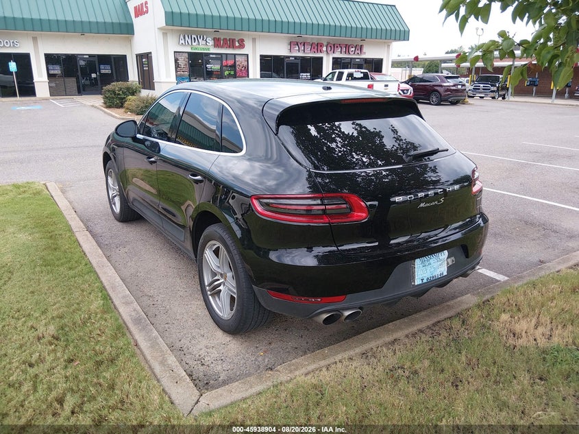 2016 Porsche Macan VIN WP1AB2A55GLB56322 IAAI salvage auction — REAR END, Clear (Tennessee), sold $8,900 on 2026-08-25 (photo 3)