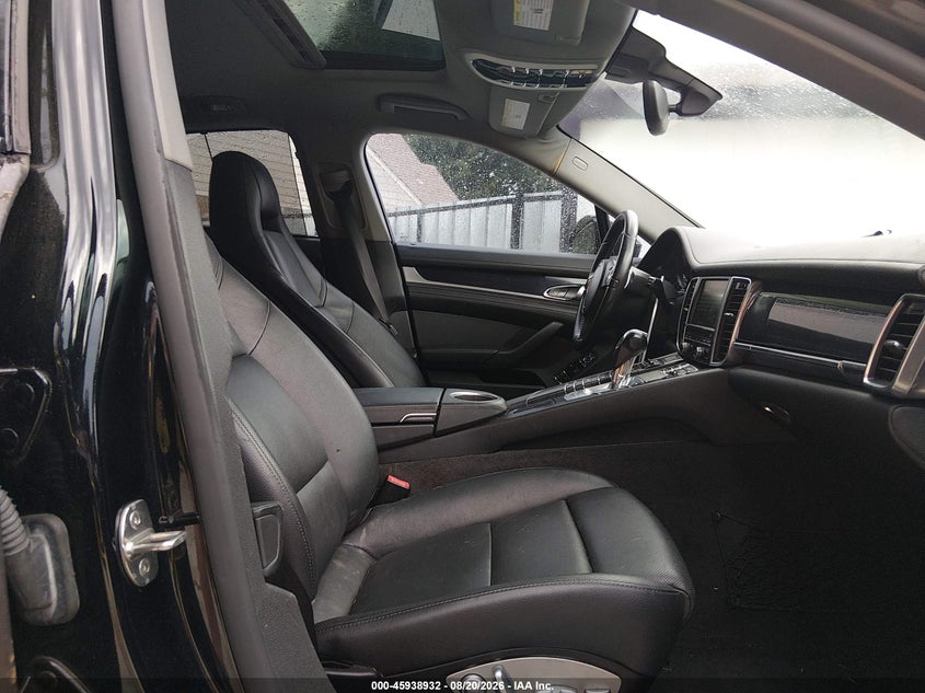 2016 Porsche Panamera VIN WP0AA2A71GL001661 IAAI salvage auction — FRONT END, Original (Texas), sold $8,900 on 2026-08-29 (photo 5)
