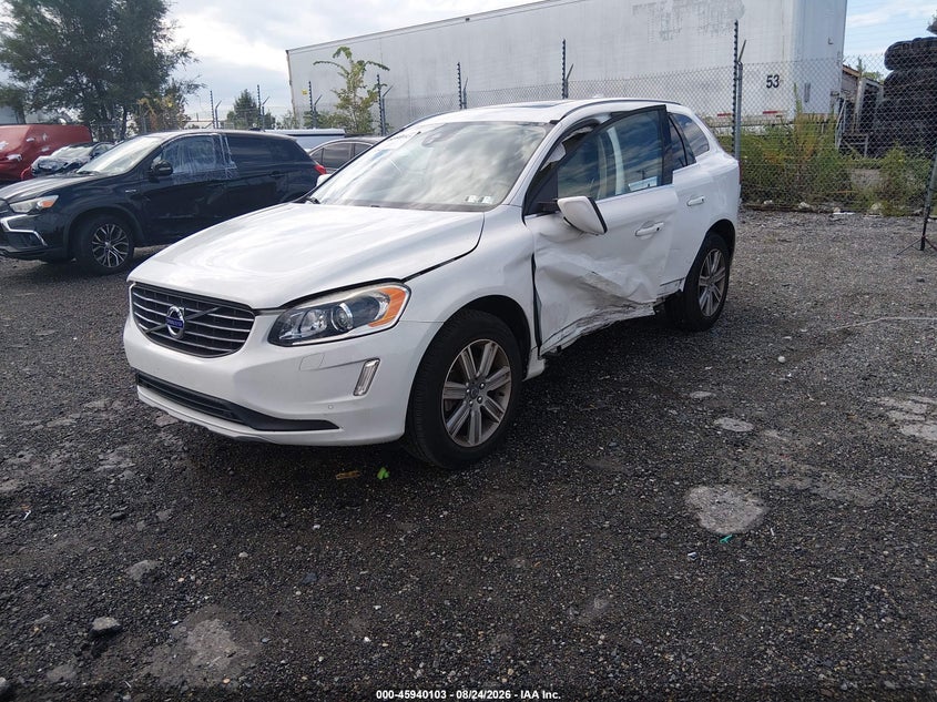 2017 Volvo Xc60 VIN YV440MRU7H2031127 IAAI salvage auction — LEFT SIDE, Salvage (Pennsylvania), sold $2,500 on 2026-09-27 (photo 2)