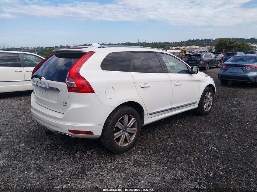 2017 Volvo Xc60 VIN YV440MRU7H2031127 IAAI salvage auction — LEFT SIDE, Salvage (Pennsylvania), sold $2,500 on 2026-09-27 (photo 4)