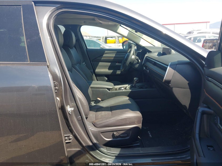 2026 Mazda Cx-50 VIN 7MMVABDL0TN601032 IAAI salvage auction — FRONT END, Enterprise Vehicles Clear Only (Washington), sold $14,800 on 2026-08-26 (photo 5)