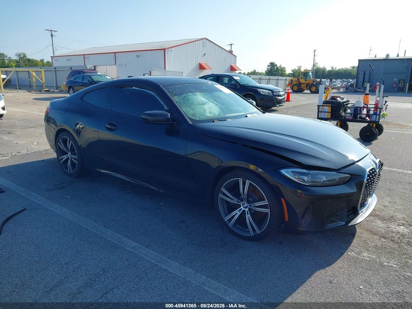 2021 BMW 4er VIN WBA53AP02MCF95432 — IAAI salvage auction photo