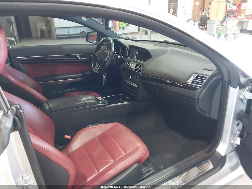 2016 Mercedes-benz E-klasse VIN WDDKJ6HB3GF347673 IAAI salvage auction — REAR END, Mv-907A (New York), sold $5,100 on 2026-09-07 (photo 5)