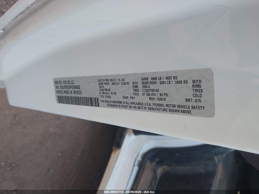 2023 Ram Promaster city VIN 3C6LRVDG9PE598430 IAAI salvage auction — SIDE, Salvage Title, sold $8,200 on 2026-08-29 (photo 9)