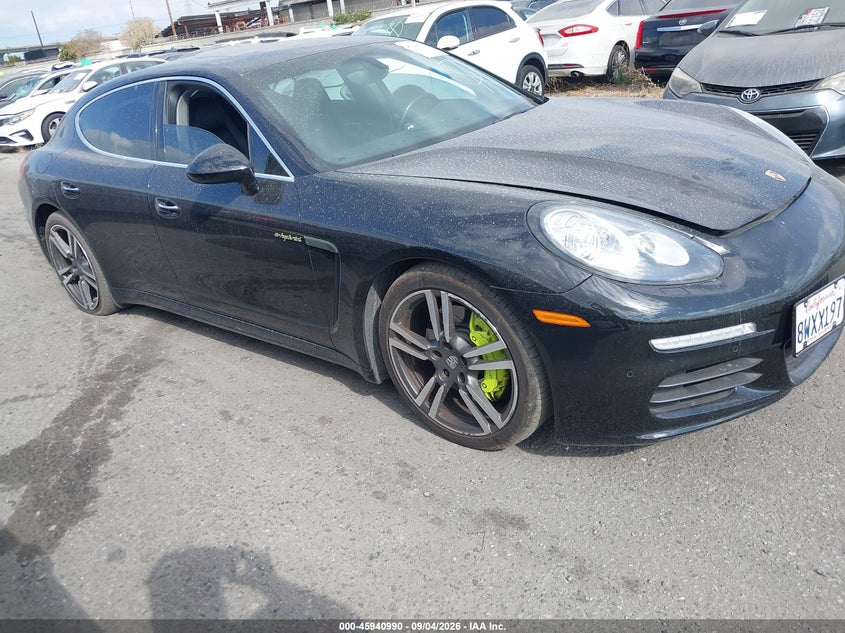 2016 Porsche Panamera VIN WP0AD2A78GL040044 IAAI salvage auction — UNDERCARRIAGE, Wait Title, sold $7,700 on 2026-10-07 (photo 1)