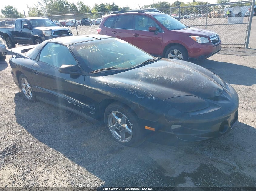 1998 Pontiac Firebird VIN 2G2FV22G4W2215703 IAAI salvage auction — NORMAL WEAR, Clear (Virginia), sold $1,300 on 2026-08-26 (photo 1)